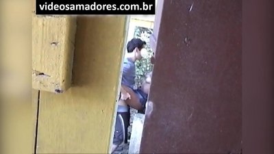 Voyeur ṣe fiimu tọkọtaya tọkọtaya onibaje titi o fi ṣe awari aworan fidio